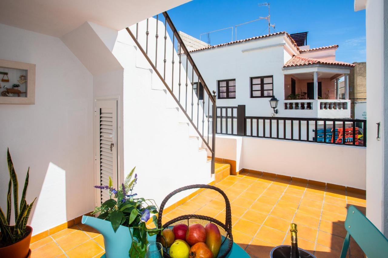 Villa Casa Juana A 50 Metros La Playa Del Reducto Y Wifi Free à Arrecife  Extérieur photo